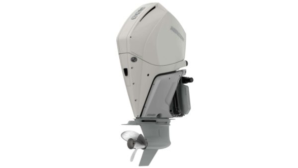 Mercury 300XL Verado FourStroke Warm Fusion